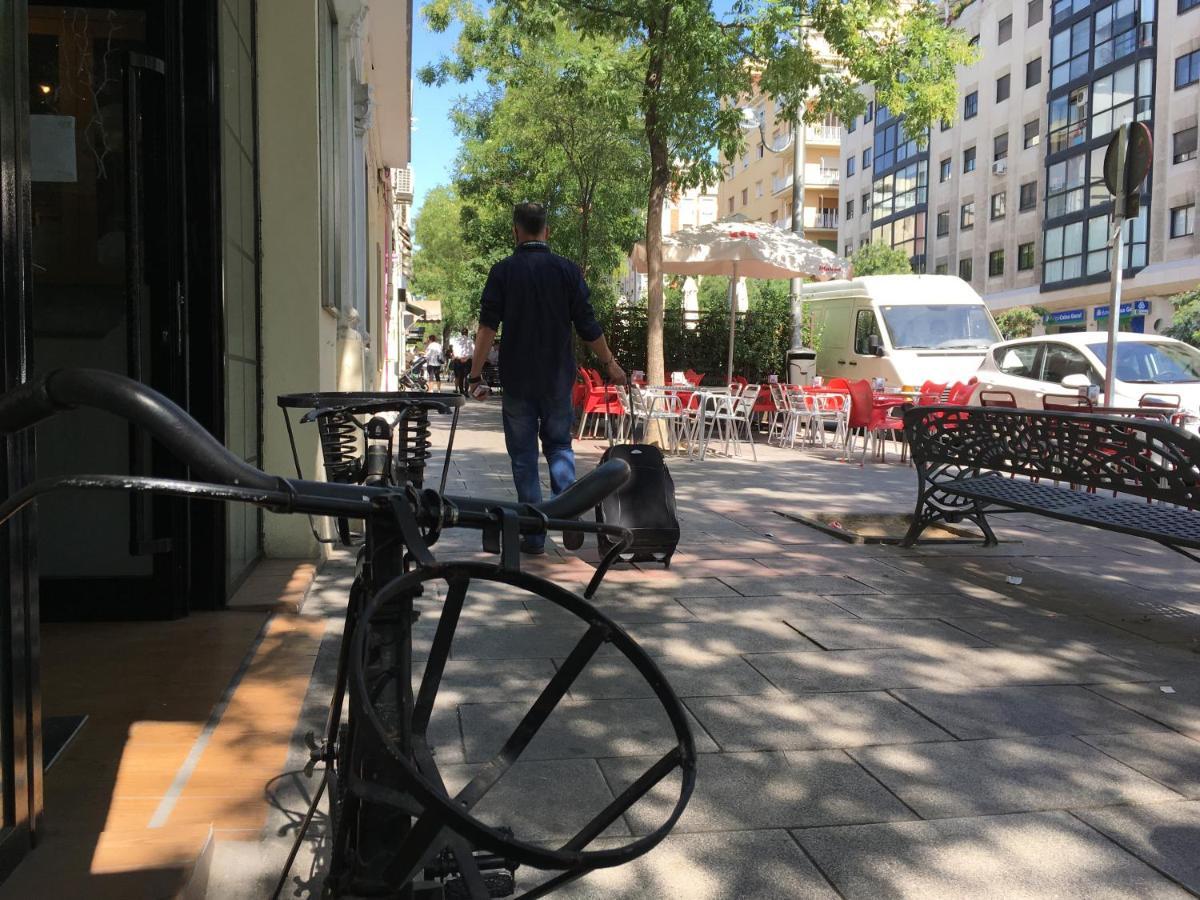 Me Voy A Madrid -Junto Al Parque Del Retiro-4 Appartamento Esterno foto